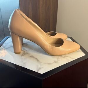 Stuart Weitzman Pumps beige with almond toe 11 B
